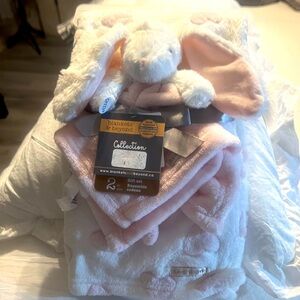 Blankets & Beyond 2Pc Baby Gift Set - Bunny Lovey and Super Soft Baby Blanket
